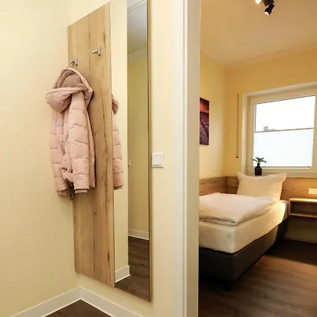 @home Boardinghouse Apart-hotel