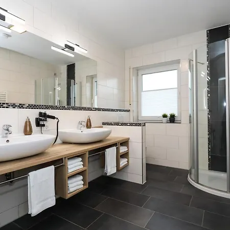 Apart-hotel @home Boardinghouse 4*