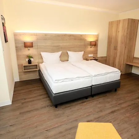 Apart-hotel @home Boardinghouse 4*