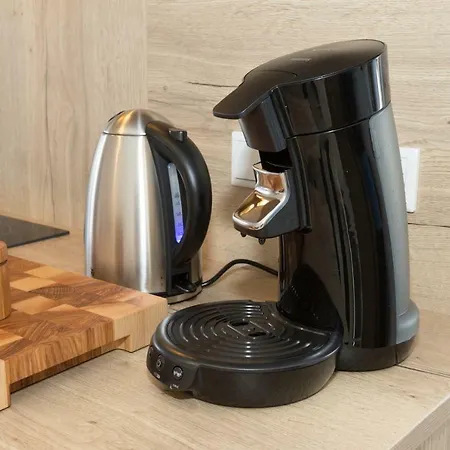 Apart-hotel @home Boardinghouse 4*